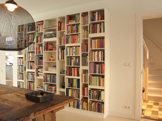 Boekenkast. Amsterdam 2011